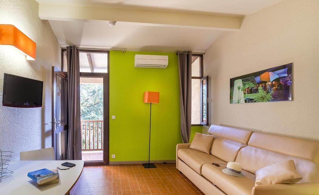 Belambra Clubs La Colle-Sur-Loup - Les Terrasses De Saint-Paul De Vence Otel Dış mekan fotoğraf