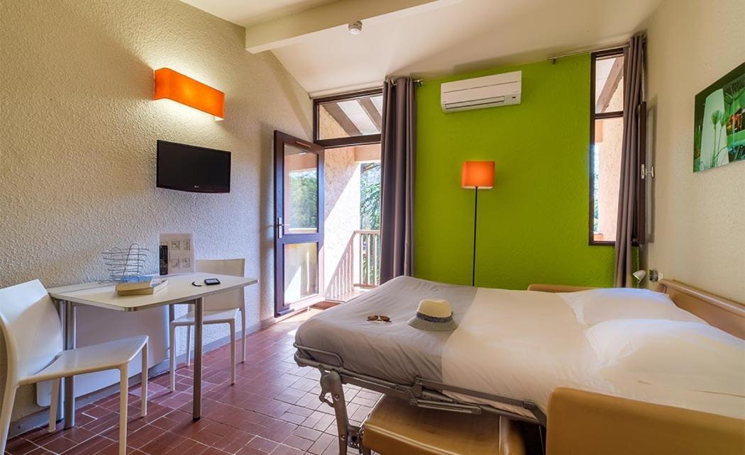 Belambra Clubs La Colle-Sur-Loup - Les Terrasses De Saint-Paul De Vence Otel Dış mekan fotoğraf